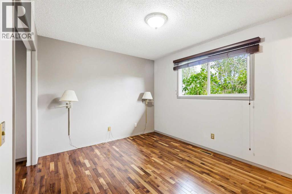 1251 Hunterquay Hill Nw, Calgary, Alberta  T2K 4T3 - Photo 18 - A2322995