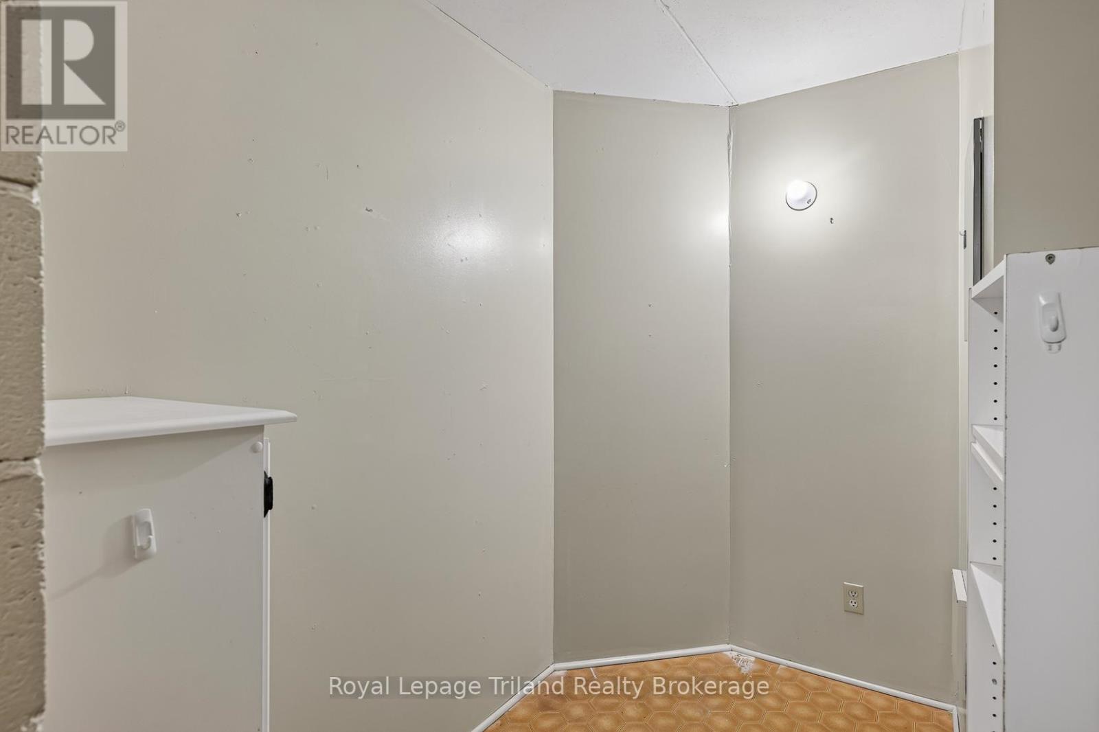 102 - 217 Thames Street S, Ingersoll, Ontario  N5C 2T6 - Photo 20 - X13482118