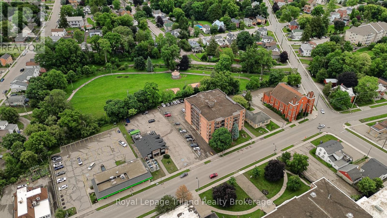 102 - 217 Thames Street S, Ingersoll, Ontario  N5C 2T6 - Photo 4 - X13482118