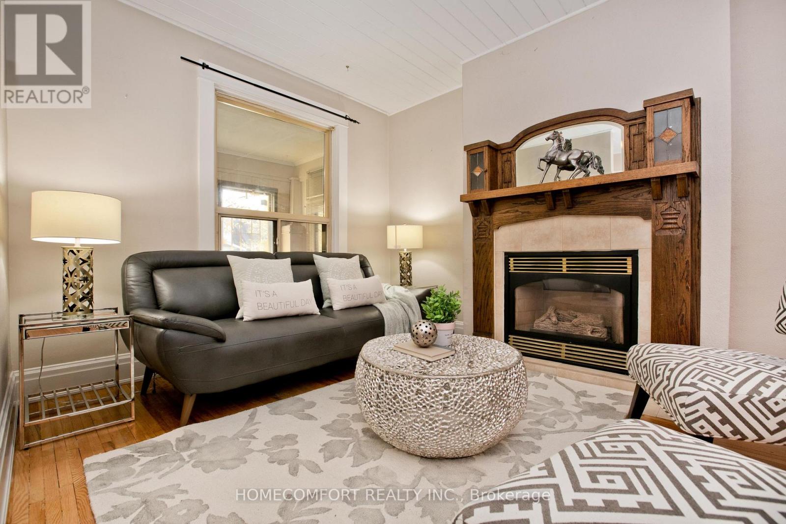 62 Keystone Avenue, Toronto, Ontario  M4C 1H4 - Photo 9 - E13482144