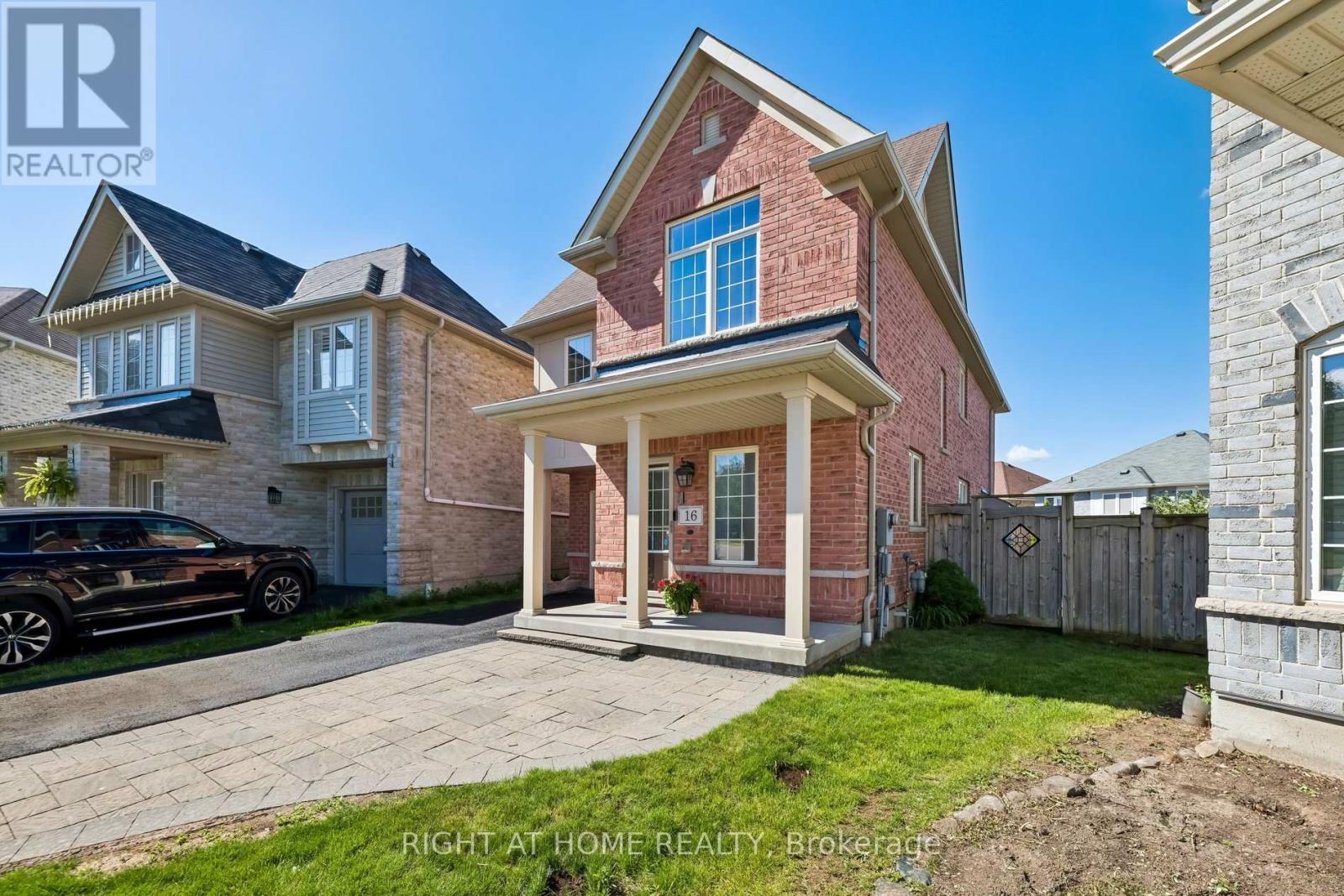 16 Kinrade Crescent, Ajax, Ontario  L1Z 0M6 - Photo 2 - E13482150