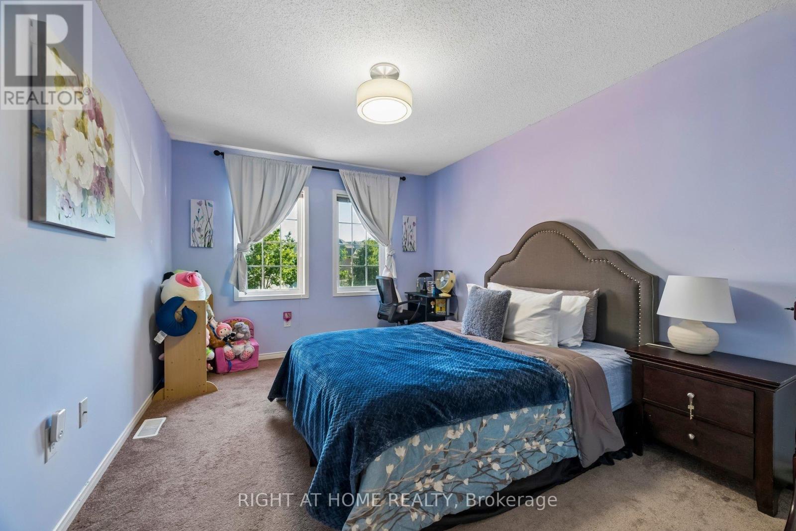 16 Kinrade Crescent, Ajax, Ontario  L1Z 0M6 - Photo 21 - E13482150