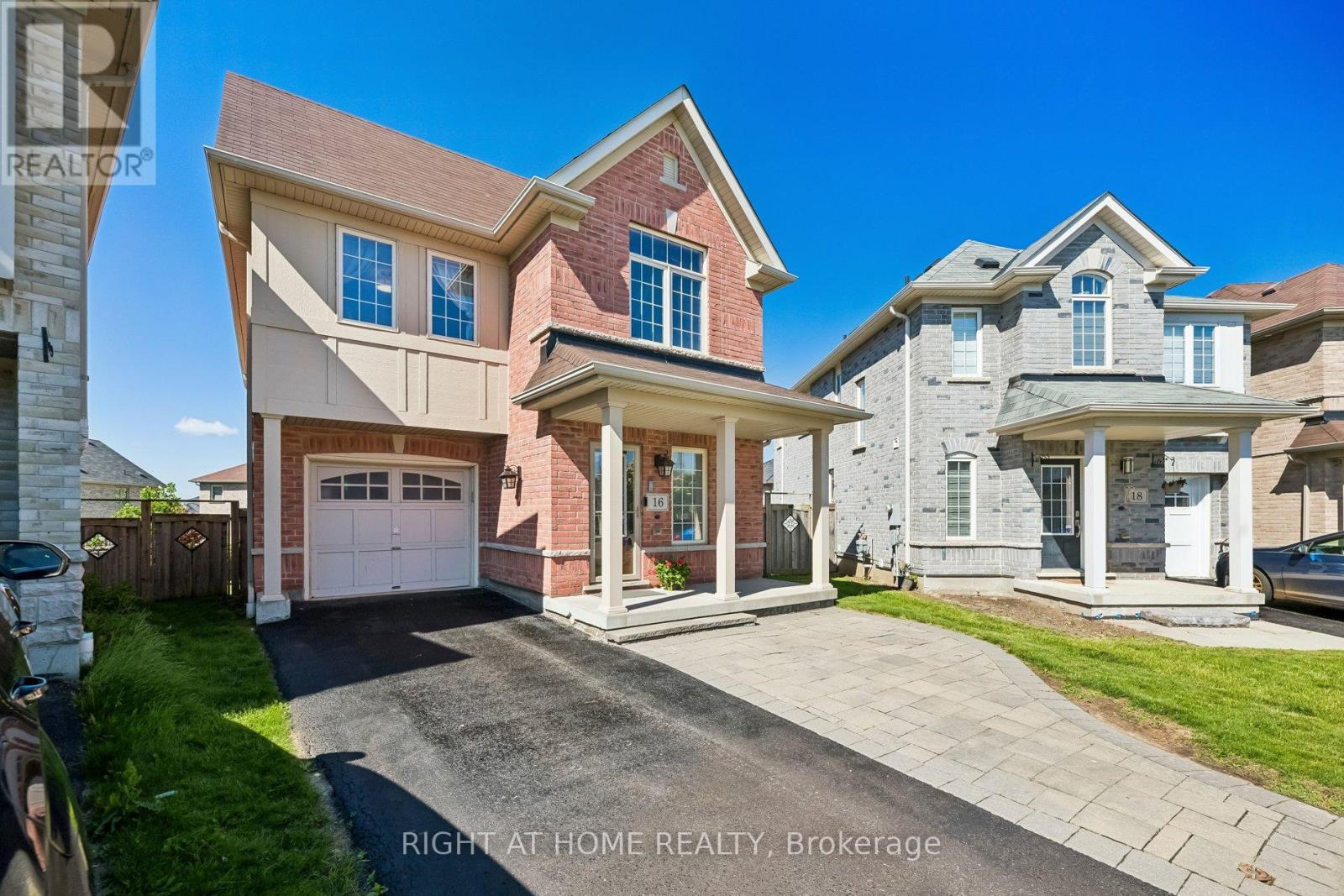 16 Kinrade Crescent, Ajax, Ontario  L1Z 0M6 - Photo 3 - E13482150
