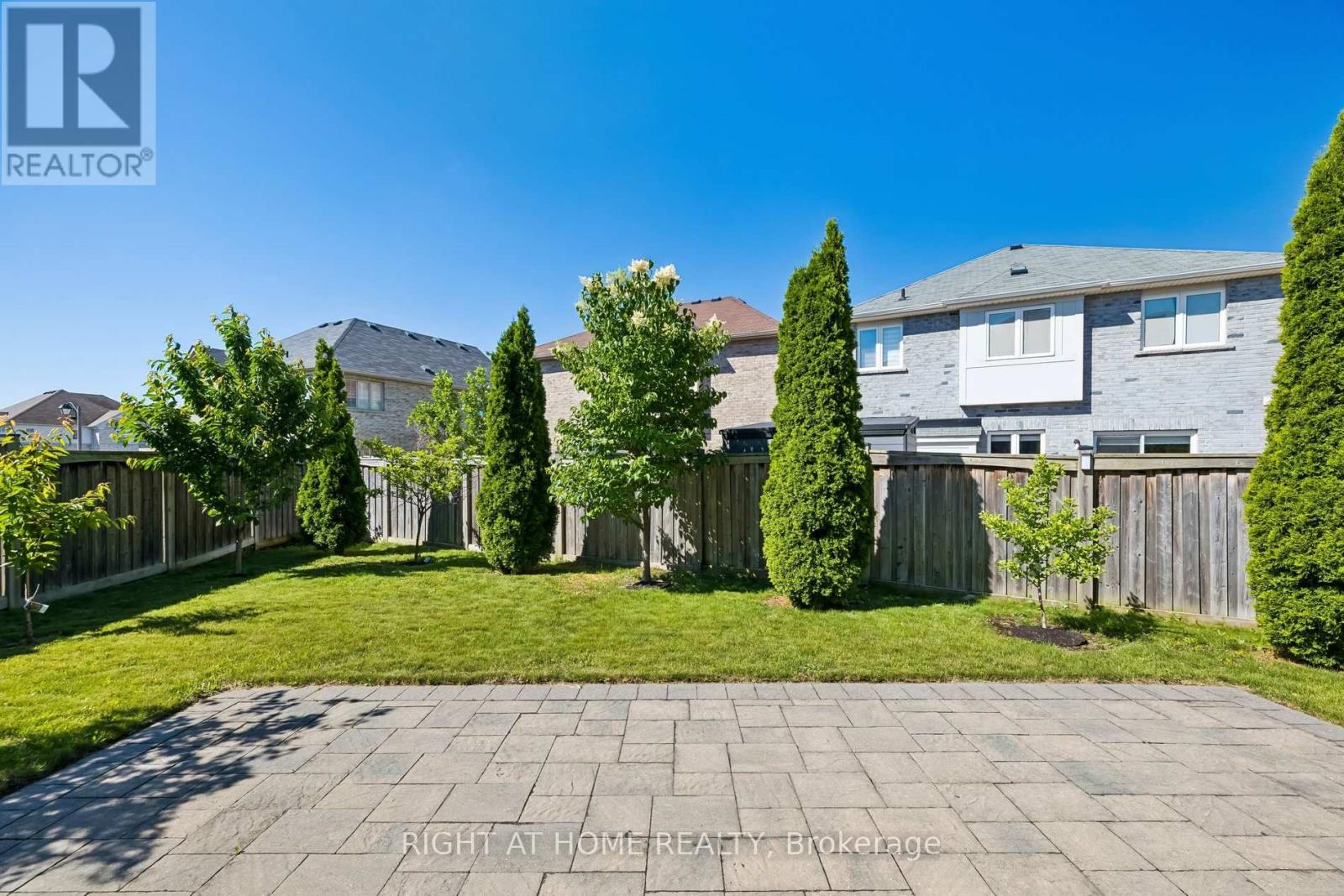 16 Kinrade Crescent, Ajax, Ontario  L1Z 0M6 - Photo 32 - E13482150