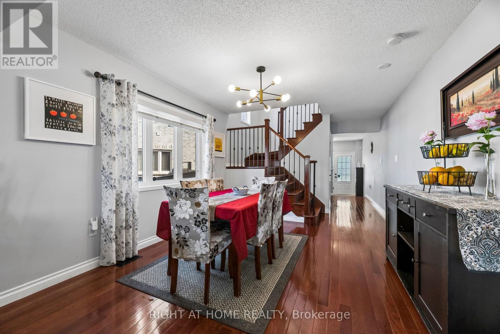 16 Kinrade Crescent, Ajax, Ontario  L1Z 0M6 - Photo 9 - E13482150