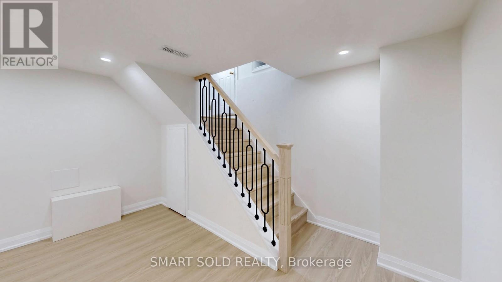 439 Fernleigh Circle N, Richmond Hill, Ontario L4C 1E5 - Photo 19 - N13482108