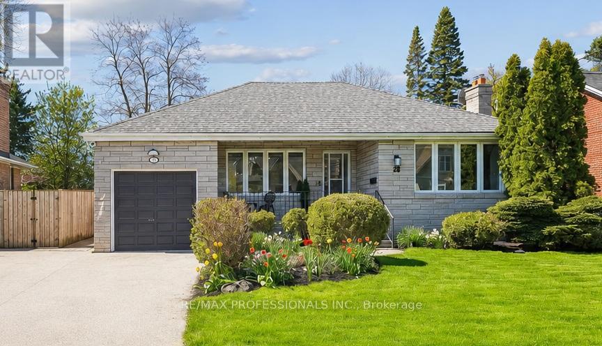 28 SPRING GARDEN ROAD, Toronto, Ontario
