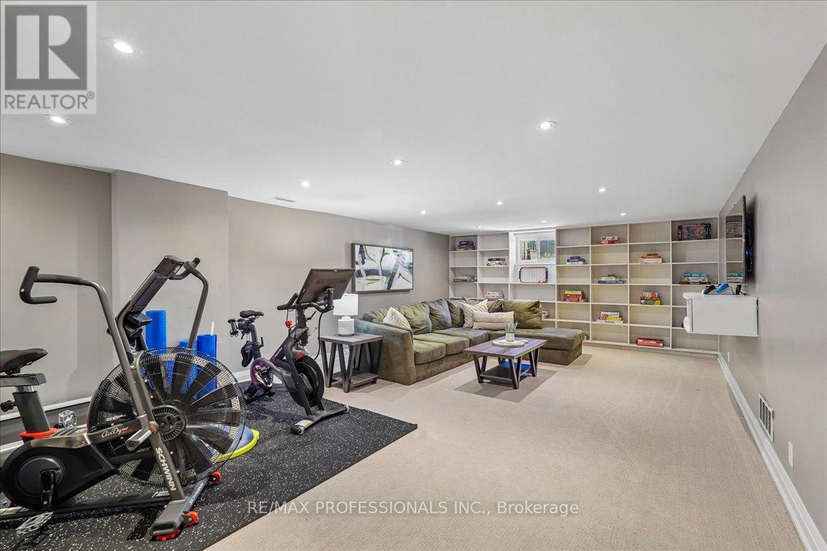 28 Spring Garden Road, Toronto, Ontario  M8Z 3X1 - Photo 16 - W13482158