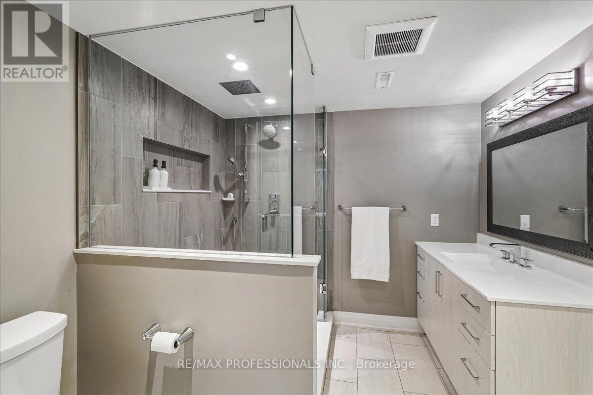 28 Spring Garden Road, Toronto, Ontario  M8Z 3X1 - Photo 23 - W13482158
