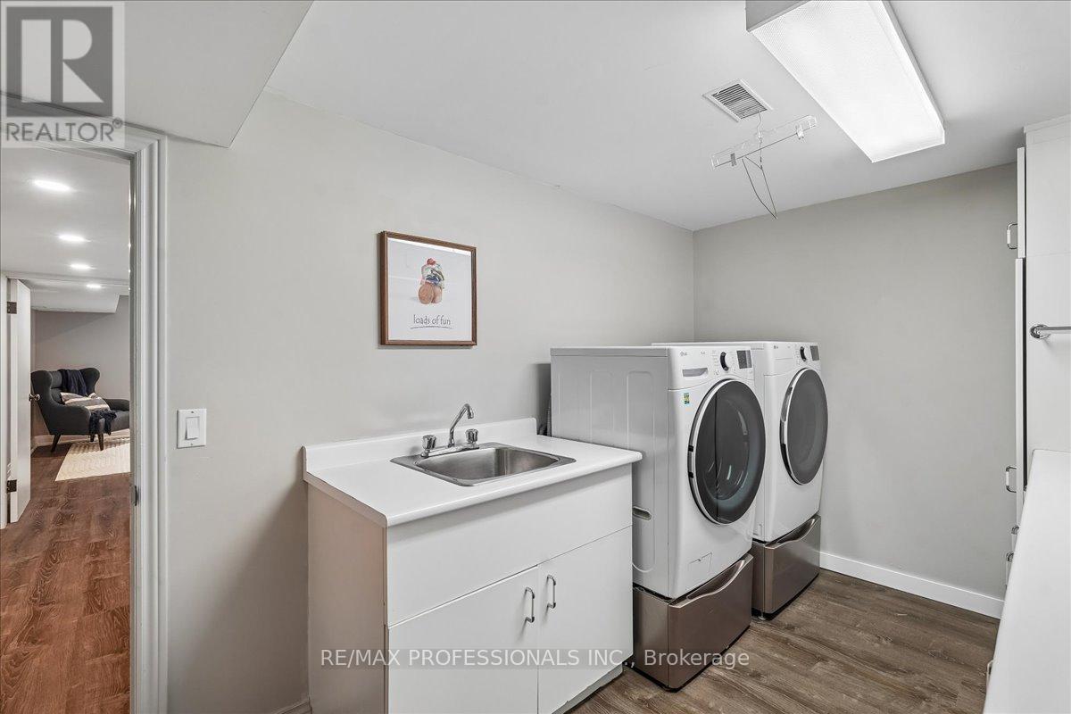 28 Spring Garden Road, Toronto, Ontario  M8Z 3X1 - Photo 25 - W13482158