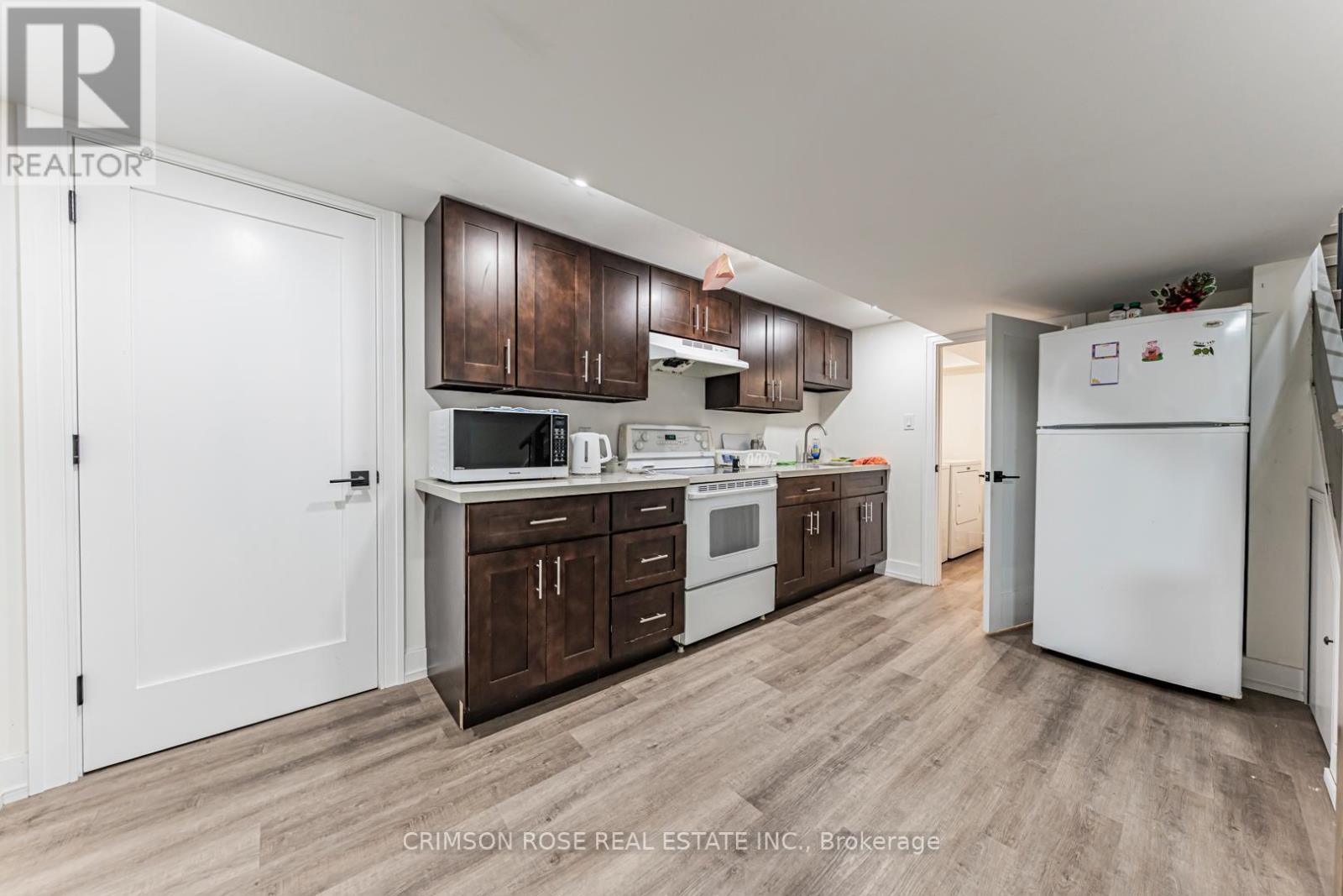 61 Mulgrove Drive, Toronto, Ontario M9C 2R4 - Photo 39 - W13482162