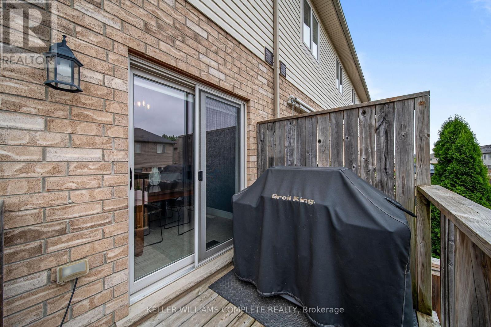 295 Pumpkin Pass, Hamilton, Ontario L0R 1C0 - Photo 33 - X13482120