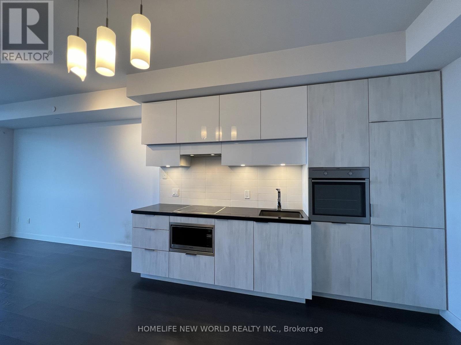 4806 - 8 Eglinton Avenue E, Toronto, Ontario  M4P 0C1 - Photo 3 - C13482164