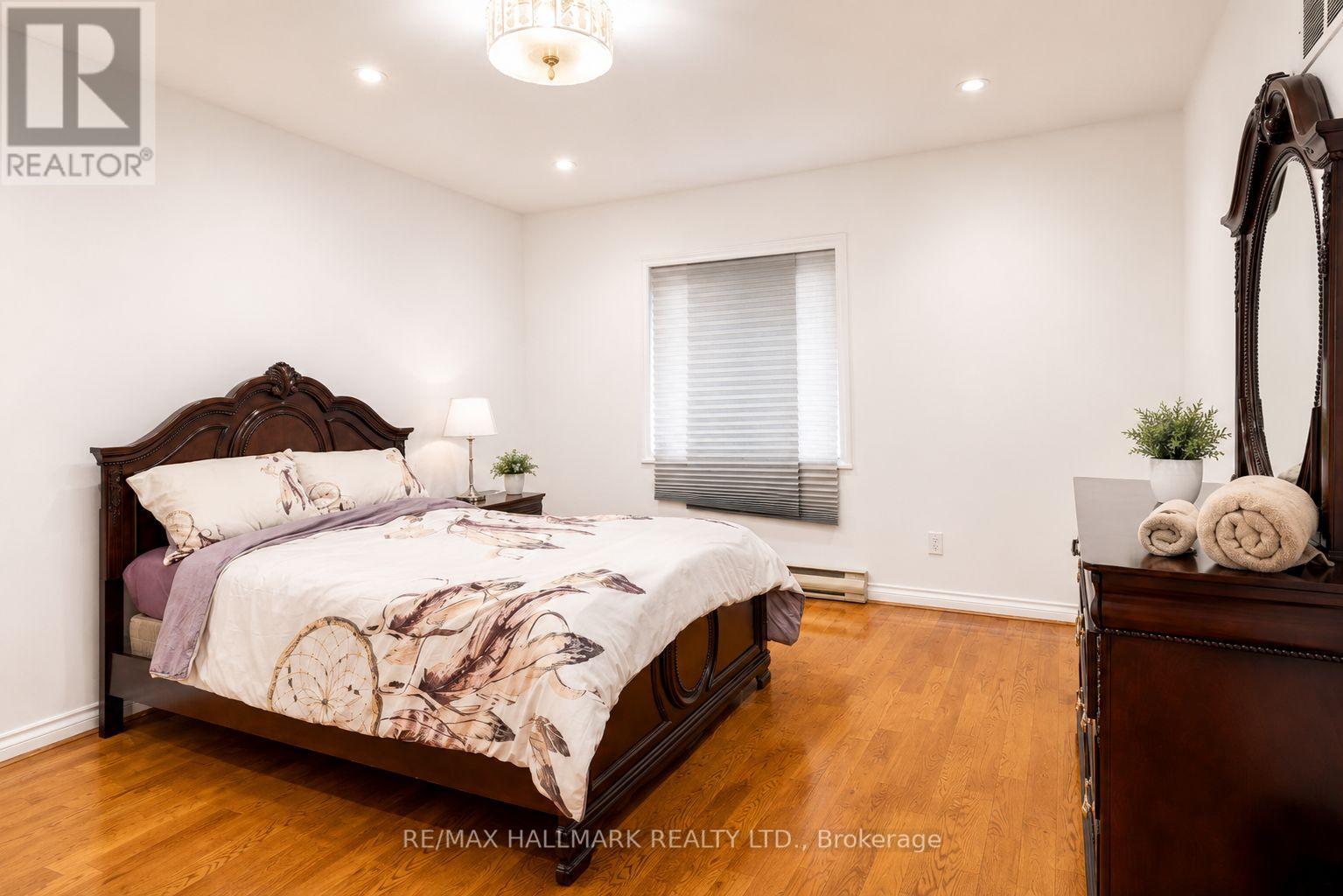 51 Risebrough Avenue, Toronto, Ontario  M2M 2E2 - Photo 23 - C13482180