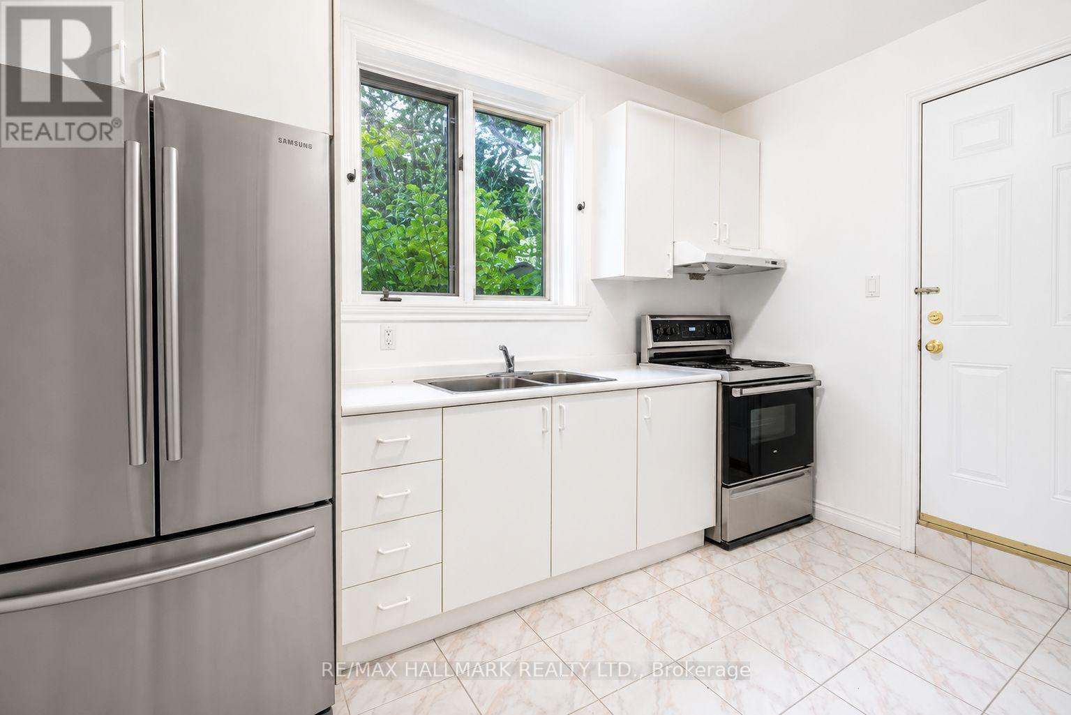 51 Risebrough Avenue, Toronto, Ontario  M2M 2E2 - Photo 27 - C13482180