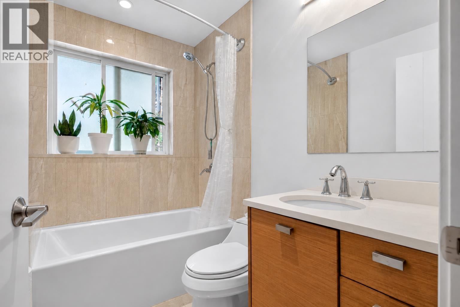 1706 Kilkenny Road, North Vancouver, British Columbia  V7J 1T9 - Photo 32 - R3138942