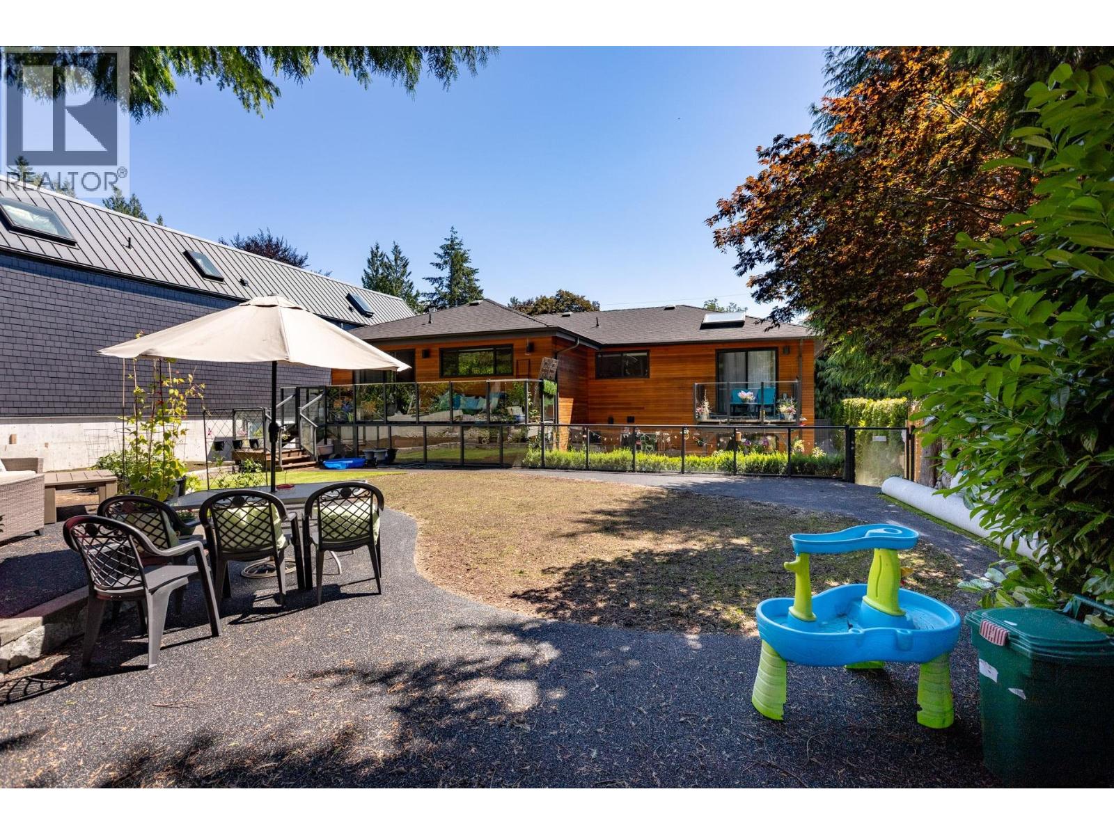 1706 Kilkenny Road, North Vancouver, British Columbia  V7J 1T9 - Photo 34 - R3138942