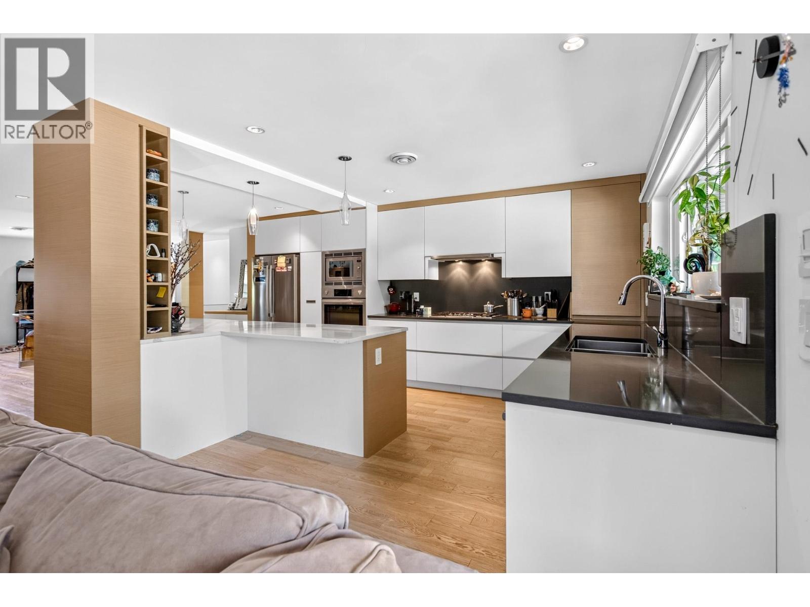 1706 Kilkenny Road, North Vancouver, British Columbia  V7J 1T9 - Photo 9 - R3138942