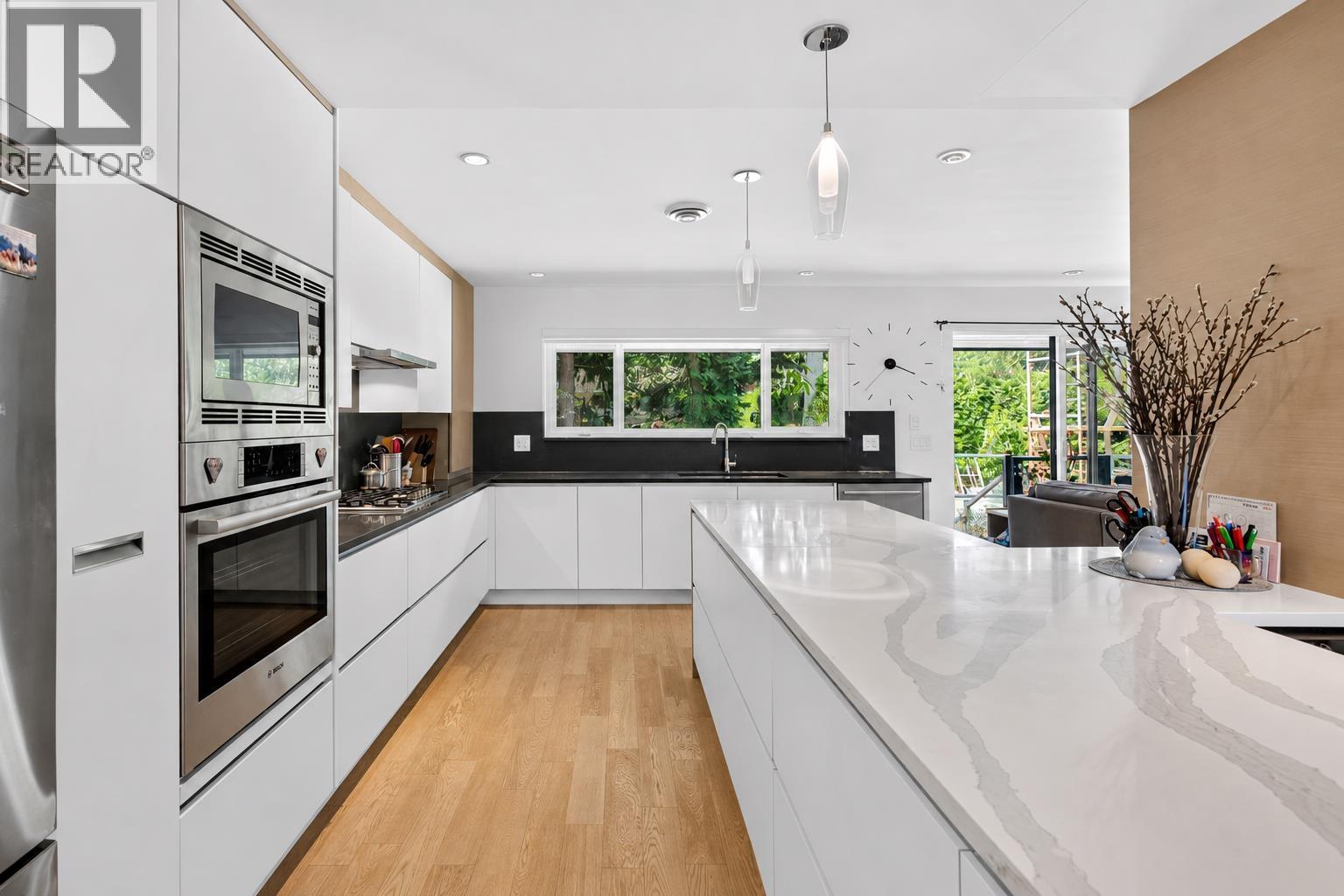 1706 Kilkenny Road, North Vancouver, British Columbia  V7J 1T9 - Photo 8 - R3138942