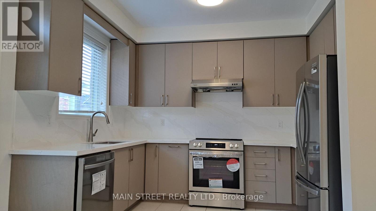 7 Roy Grove Way, Markham, Ontario  L6E 0T6 - Photo 14 - N13482174