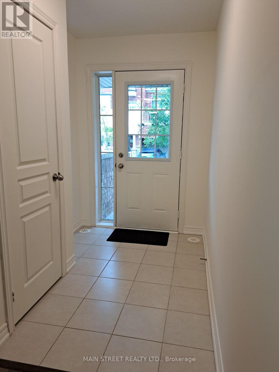 7 Roy Grove Way, Markham, Ontario  L6E 0T6 - Photo 4 - N13482174