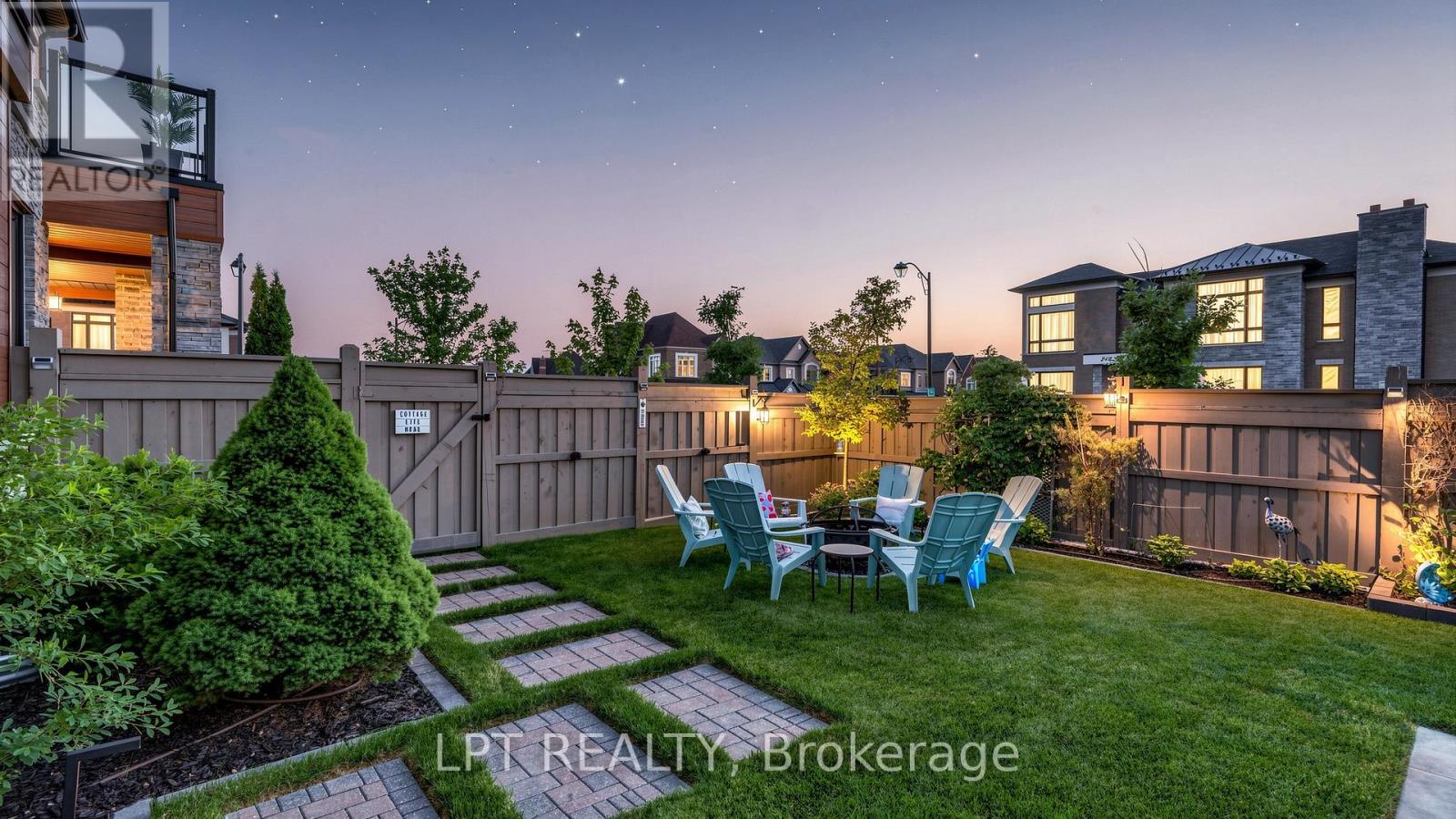 241 Holladay Drive, Aurora, Ontario  L4G 0Z4 - Photo 47 - N13482198