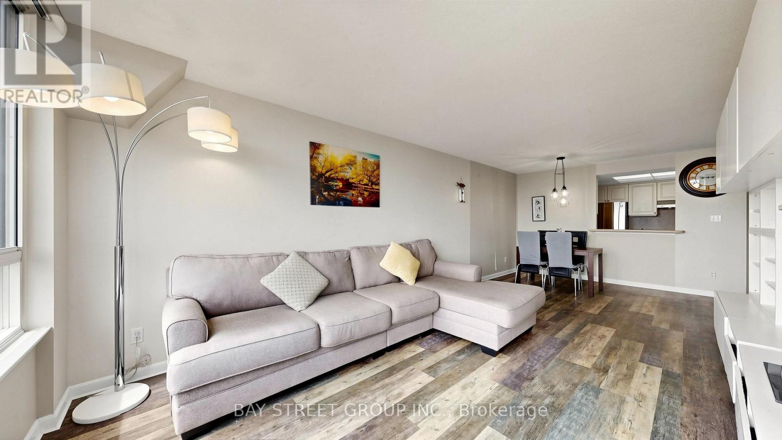 Ph 720 - 1001 Cedarglen Gate, Mississauga, Ontario L5C 4R2 - Photo 12 - W13482188