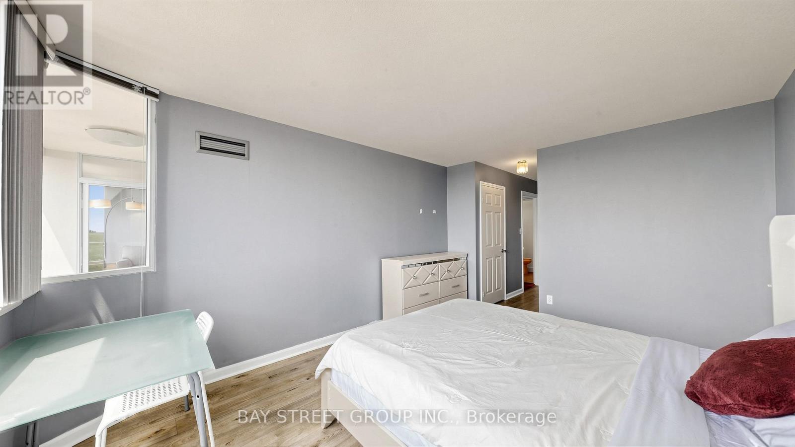 Ph 720 - 1001 Cedarglen Gate, Mississauga, Ontario L5C 4R2 - Photo 24 - W13482188