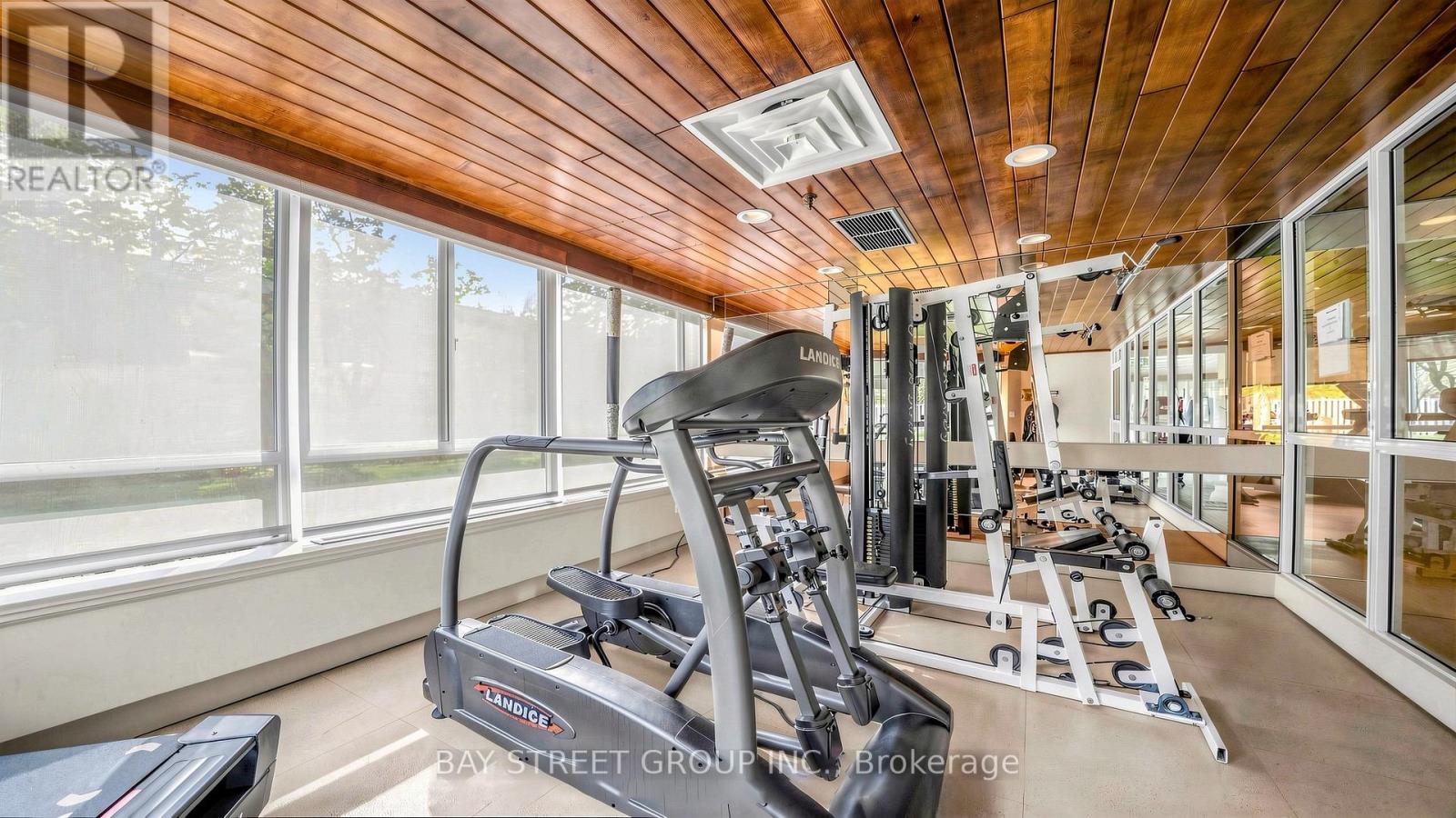 Ph 720 - 1001 Cedarglen Gate, Mississauga, Ontario L5C 4R2 - Photo 35 - W13482188