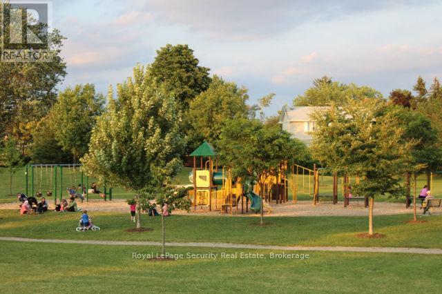 Lower - 115 Poynter Drive, Toronto, Ontario M9R 1L7 - Photo 15 - W13482196