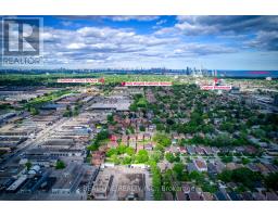 71 STOCK AVENUE, Toronto, Ontario