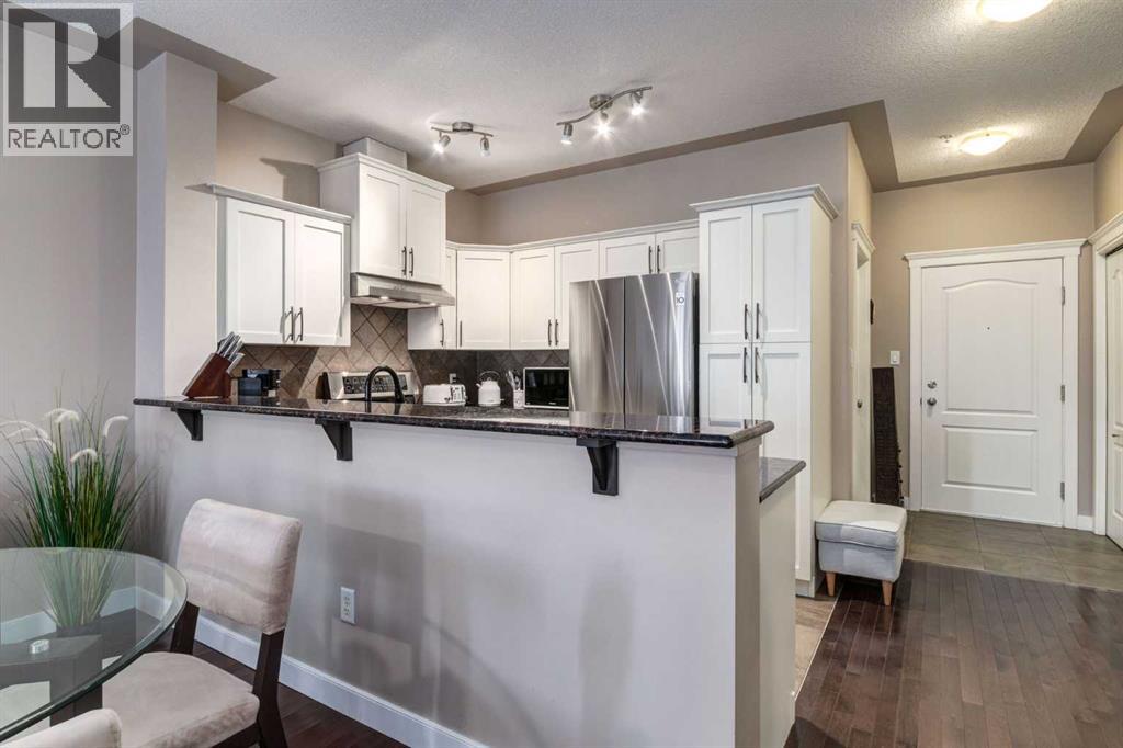 502, 30 Discovery Ridge Close SW, Calgary, Alberta  T3H 5X5 - Photo 7 - A2322082