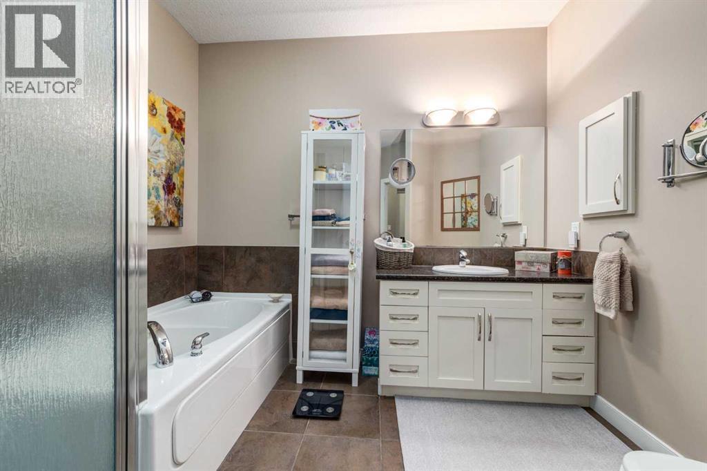 502, 30 Discovery Ridge Close SW, Calgary, Alberta  T3H 5X5 - Photo 21 - A2322082