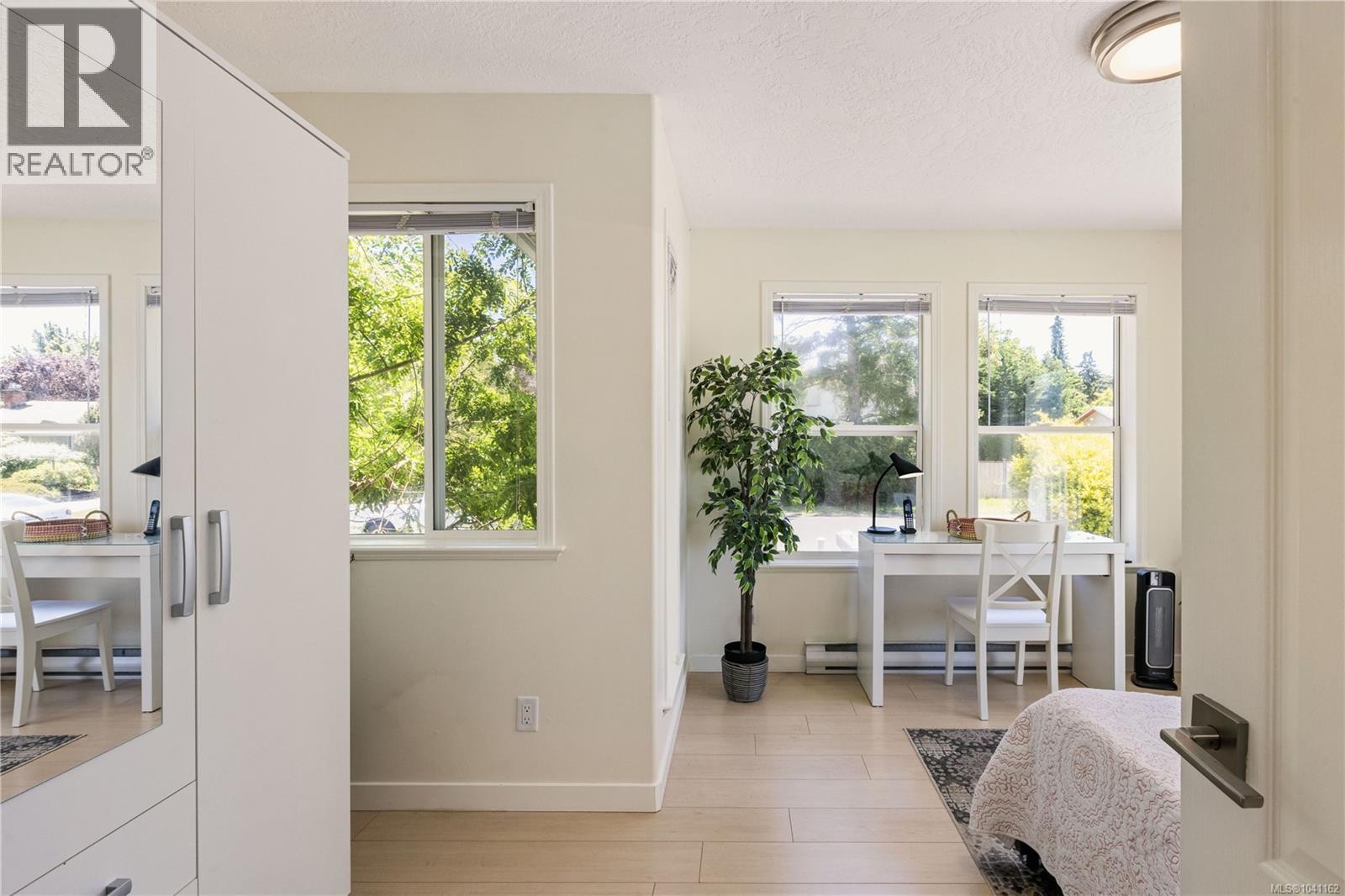 1843 Feltham Rd, Saanich, British Columbia  V8N 2A4 - Photo 16 - 1041162