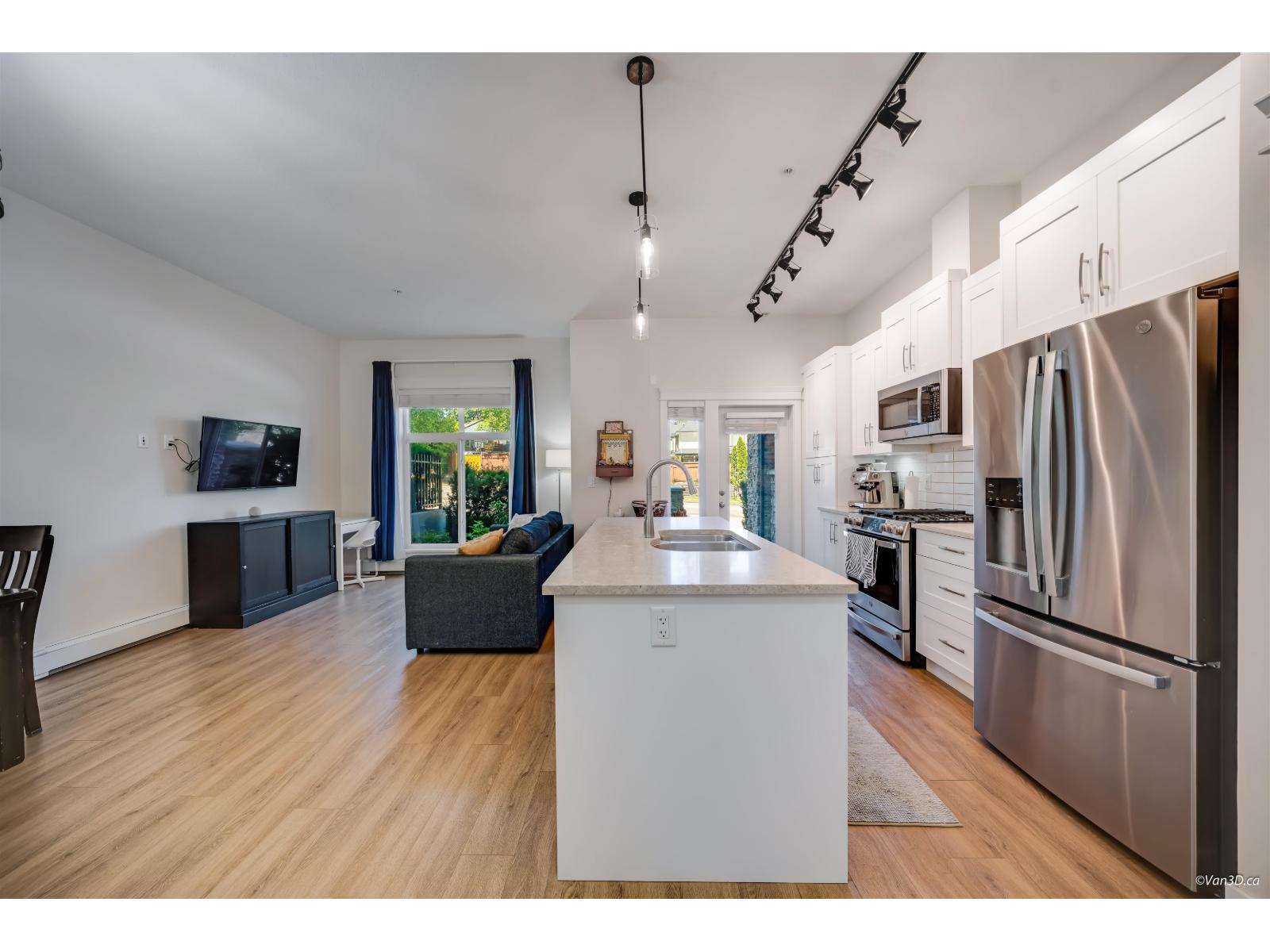 114 11077 Ravine Road, Surrey, British Columbia  V3T 0R7 - Photo 2 - R3139248