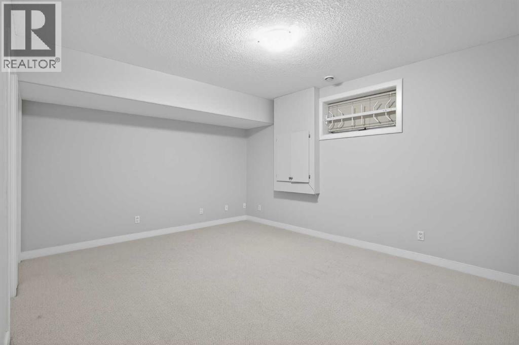 103 Bridle Estates Mews SW, Calgary, Alberta  T2A 6R1 - Photo 40 - A2322694