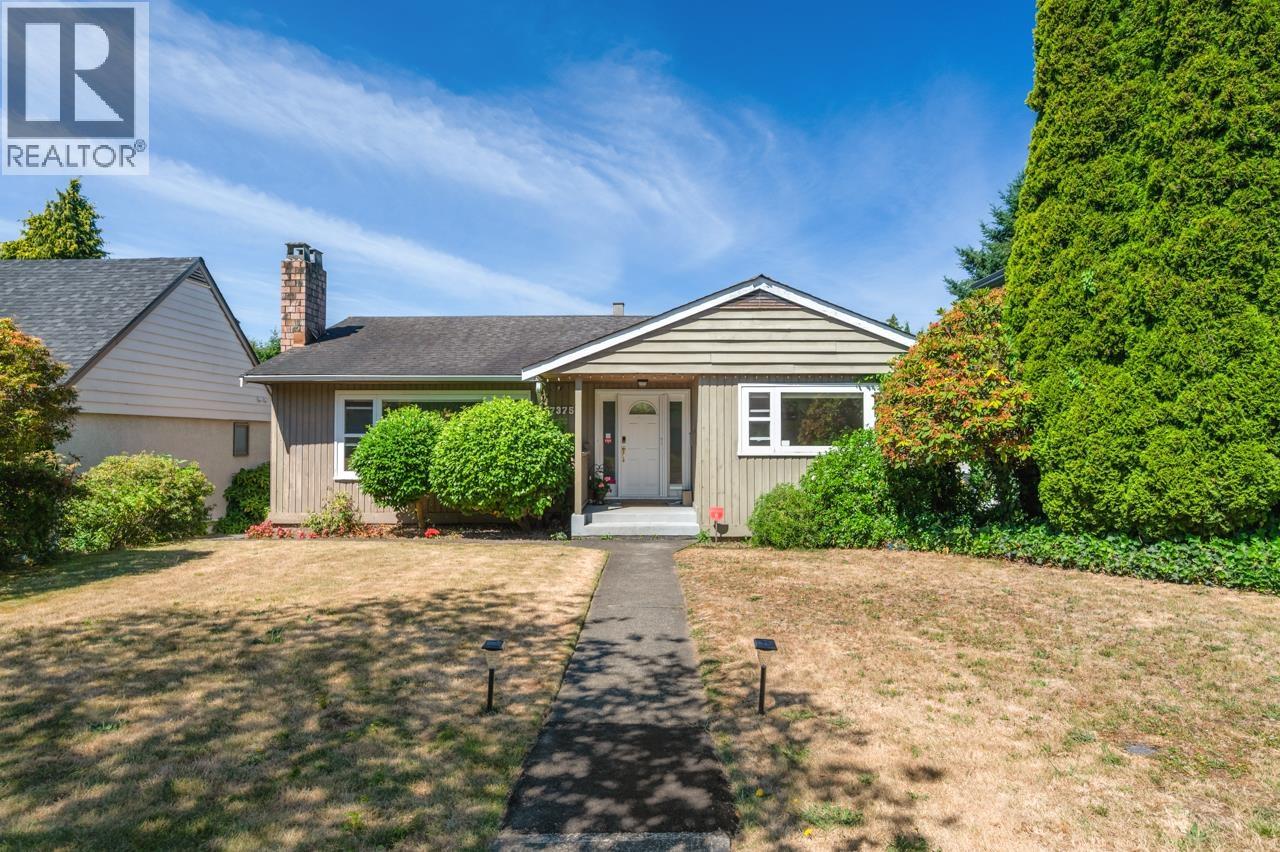 7375 LABURNUM STREET, Vancouver, British Columbia