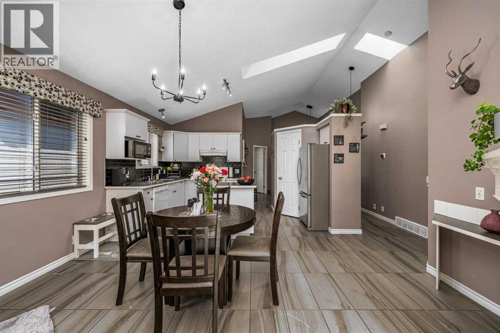 44 Douglas Glen Place SE, Calgary, Alberta  T2Z 2M9 - Photo 15 - A2320977