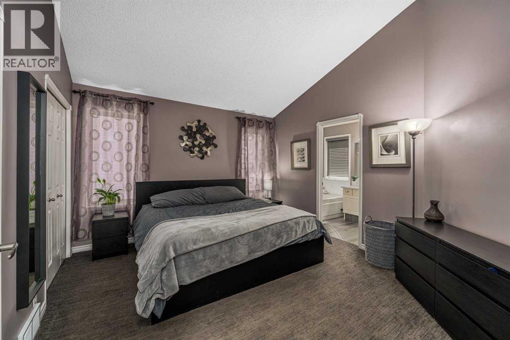 44 Douglas Glen Place SE, Calgary, Alberta  T2Z 2M9 - Photo 17 - A2320977