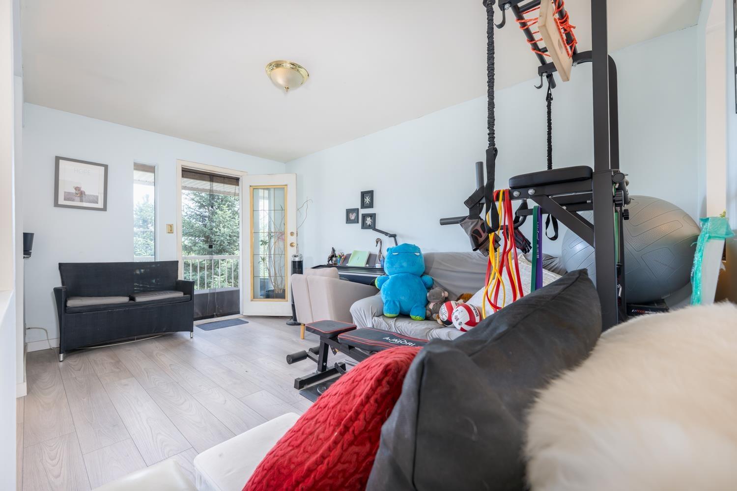 11579 Surrey Road, Surrey, British Columbia  V3R 5T6 - Photo 11 - R3138733