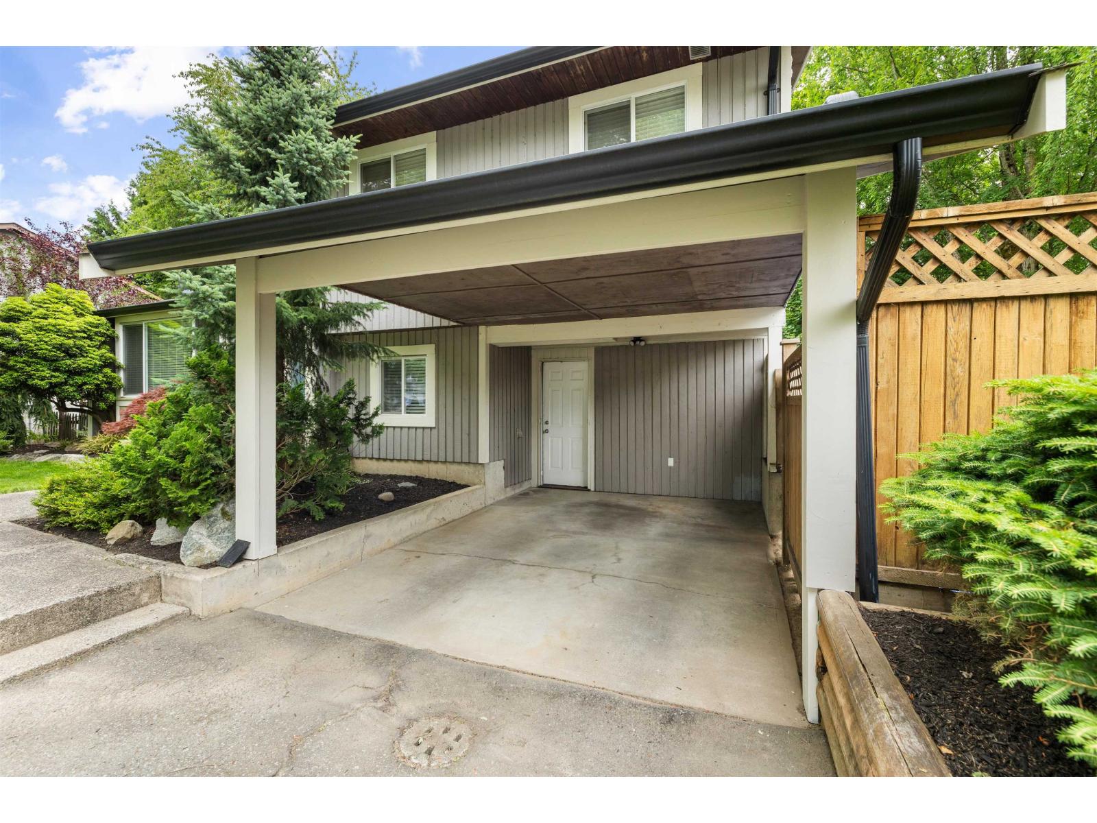 6228 172 Street, Surrey, British Columbia V3S 5W2 - Photo 8 - R3137299