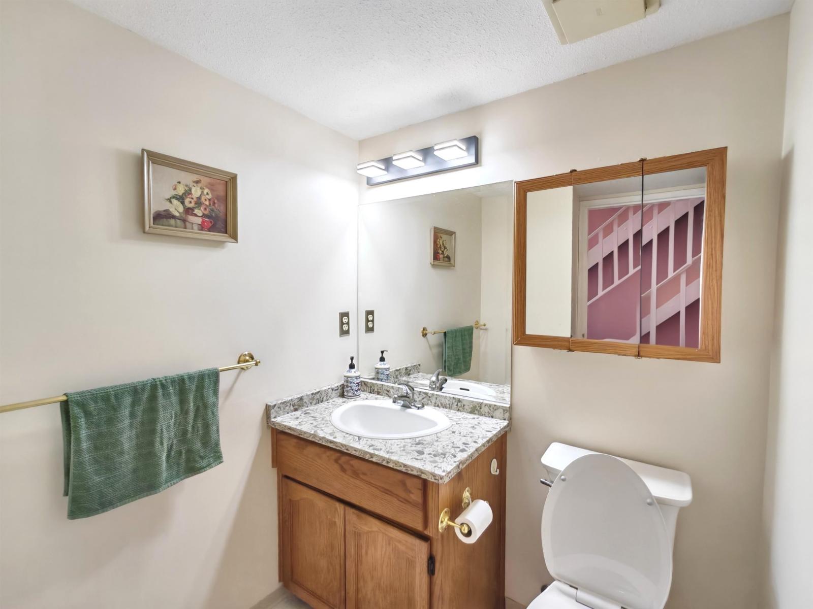 11933 Woodgrove Avenue, Delta, British Columbia  V4E 3H2 - Photo 14 - R3139018