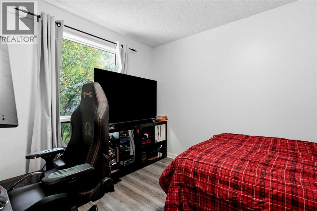 40 Mckerrell Close Se, Calgary, Alberta  T2Z 1M7 - Photo 18 - A2322790