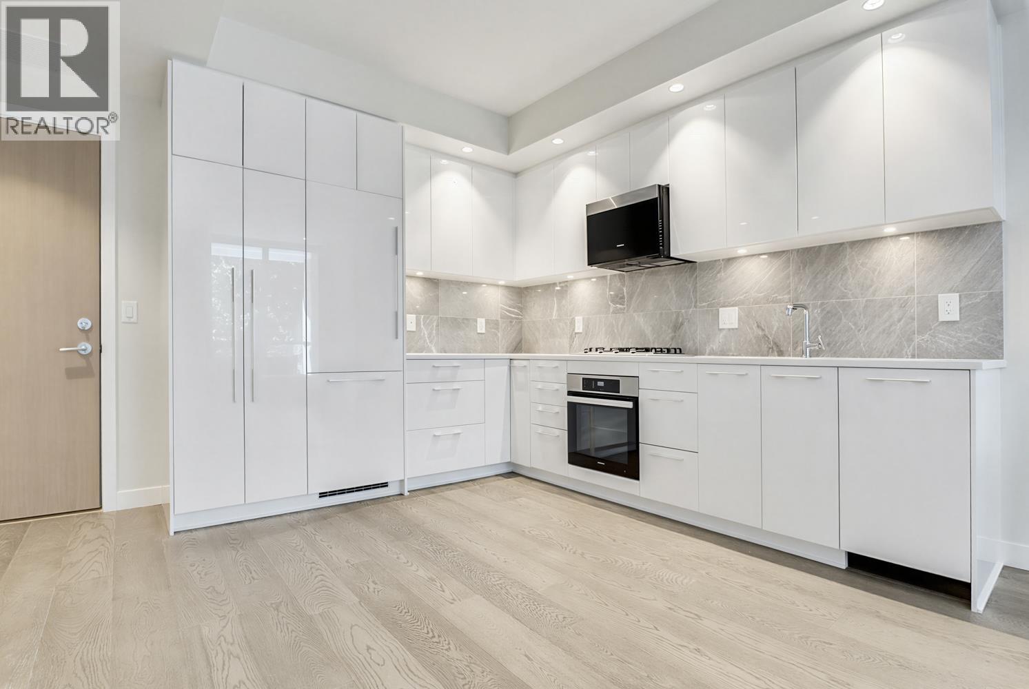607 5608 Berton Avenue, Vancouver, British Columbia  V6S 0M6 - Photo 2 - R3139132