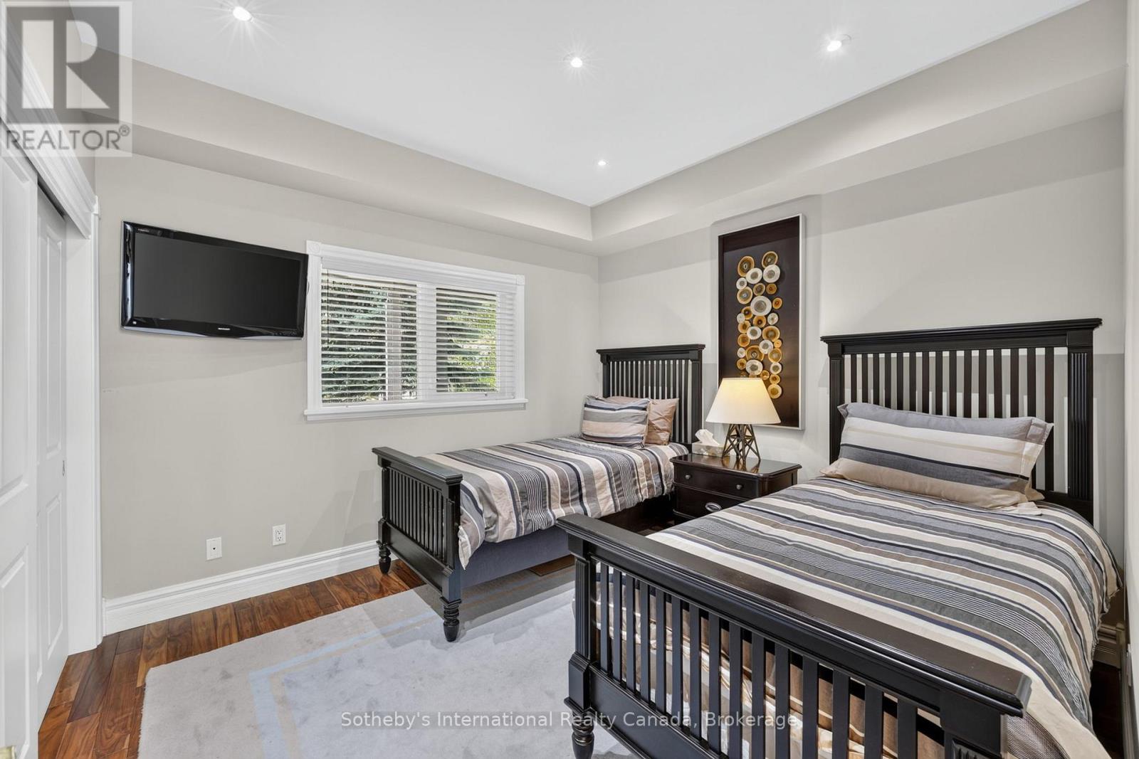 555 Mariners Way, Collingwood, Ontario L9Y 5C7 - Photo 21 - S13482306