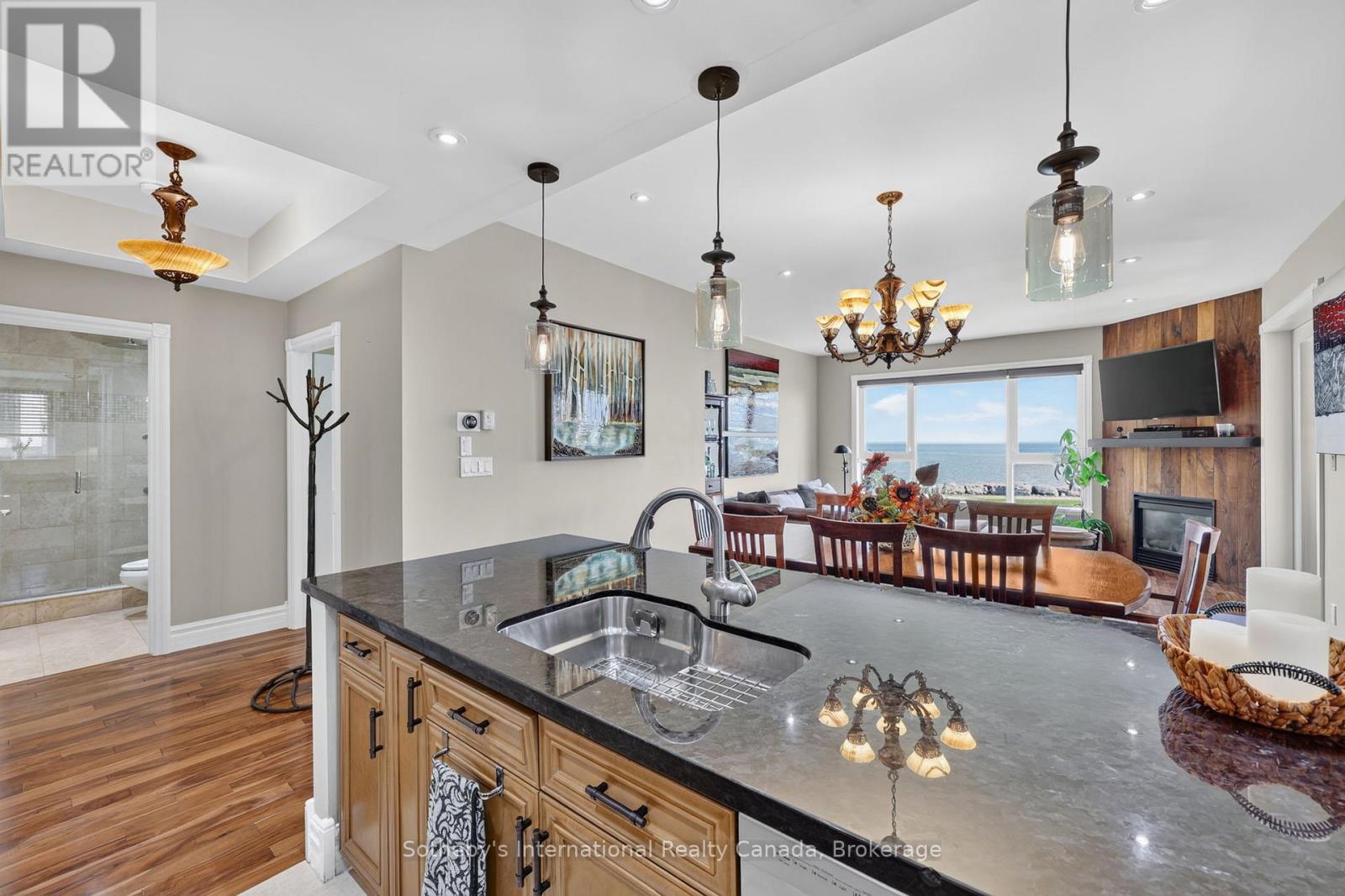 555 Mariners Way, Collingwood, Ontario L9Y 5C7 - Photo 9 - S13482306