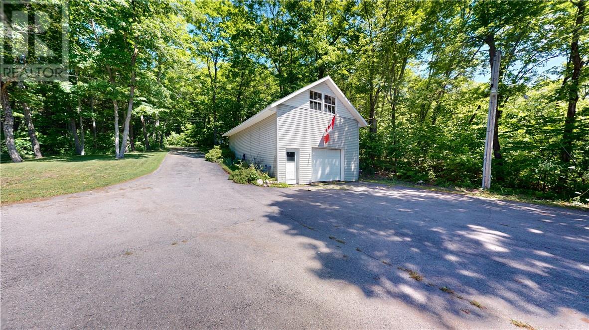 17 Beaton, Iron Bridge, Ontario  P0R 1H0 - Photo 16 - 2128758