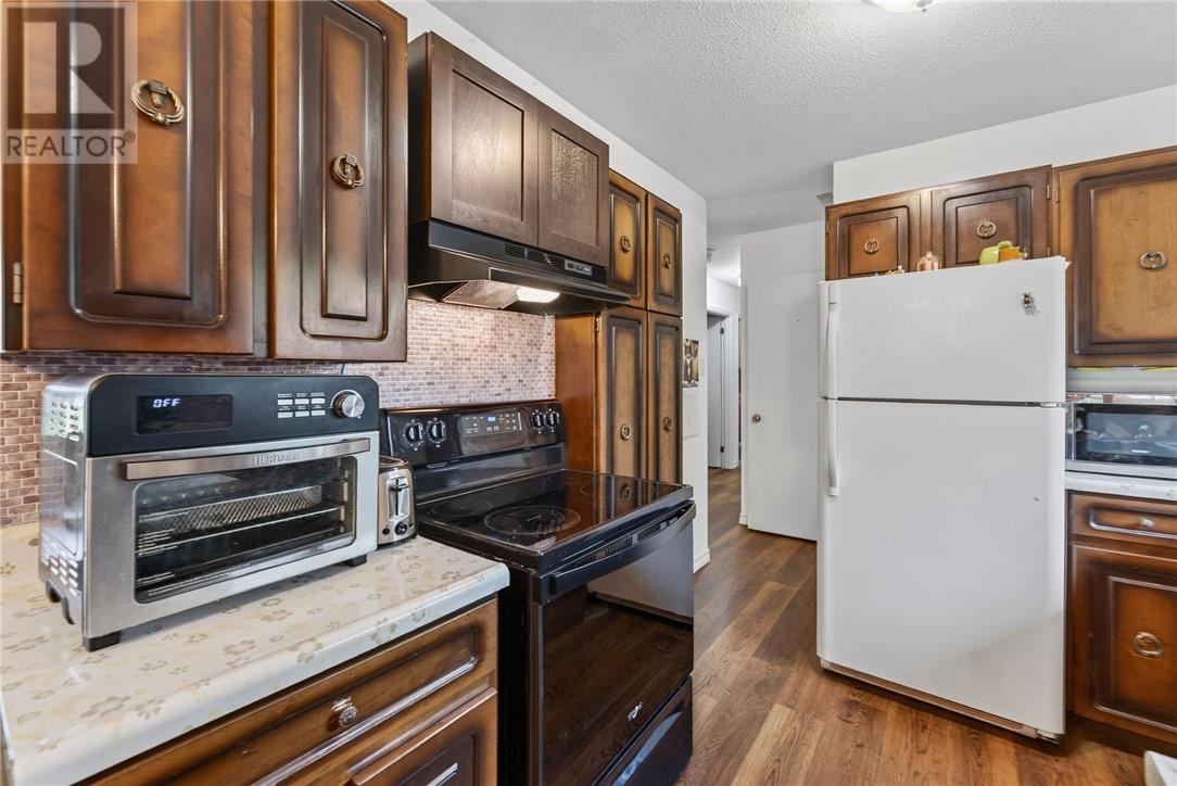83 Rayside Avenue, Azilda, Ontario  P0M 1B0 - Photo 21 - 2128727