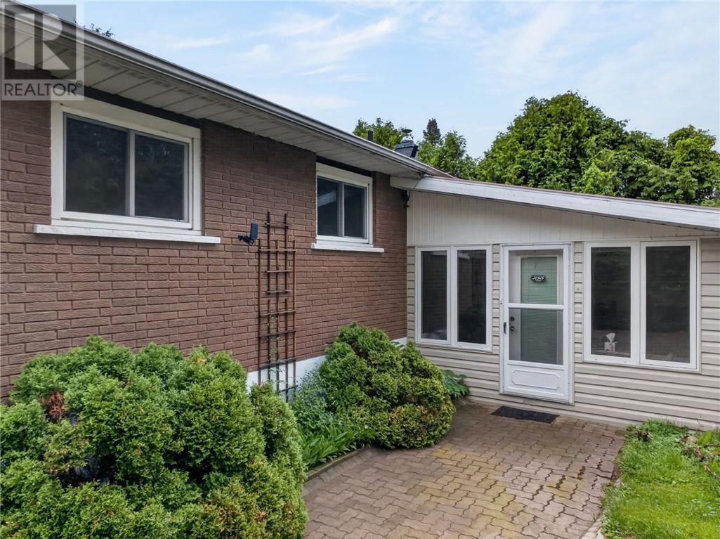 83 Rayside Avenue, Azilda, Ontario  P0M 1B0 - Photo 45 - 2128727