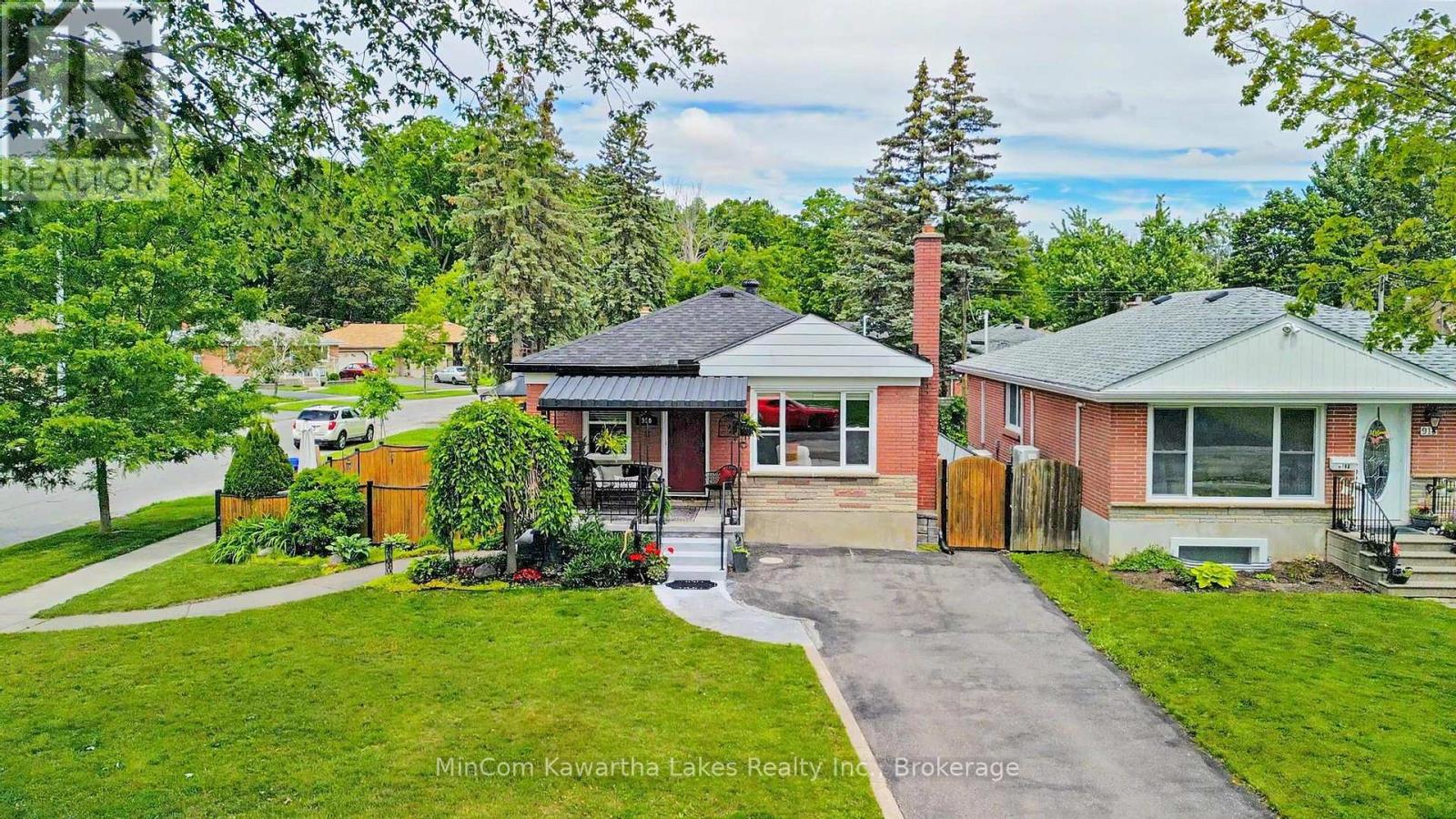 920 ELMDALE CRESCENT, Peterborough, Ontario